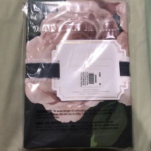 Pottery Barn Bedding - Pottery barn teen pillow case Pottery Barn Bedding - Pottery barn teen pillow case